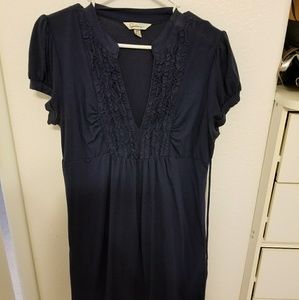 Cute navy blue dress. Has ties to the in the back.
